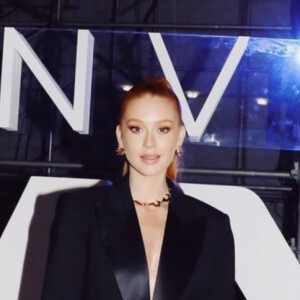 O vestido escolhido por Marina Ruy Barbosa é da maison Alaïa