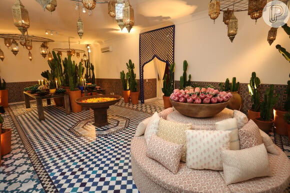 A casa de Karla e Marcelo Felmanas foi redecorada com a temática Marrocos para a festa de casamentoA renovação de votos foi muito significativa em nossas vidas