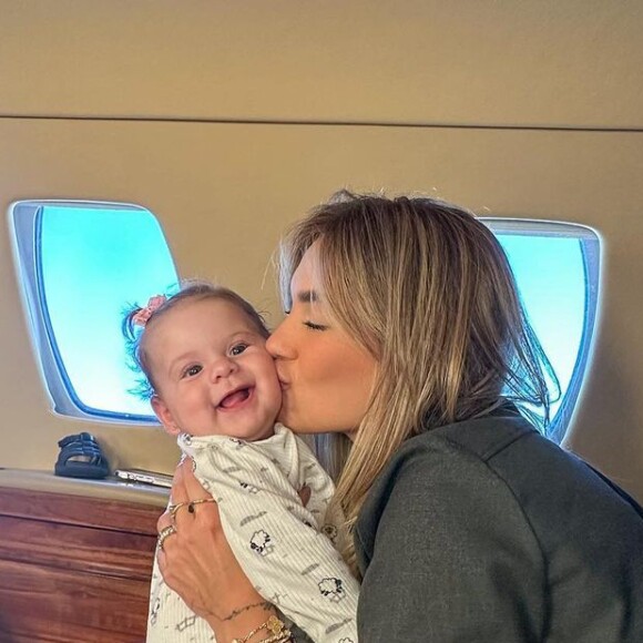 Maria Flor, filha caçula de Virgínia Fonseca e Zé Felipe, tem 5 meses