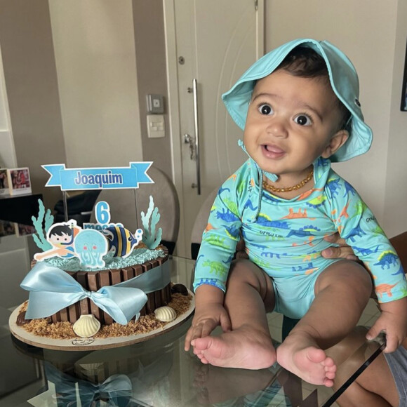 Viviane Araújo é mãe do pequeno Joaqui, de apenas 6 meses