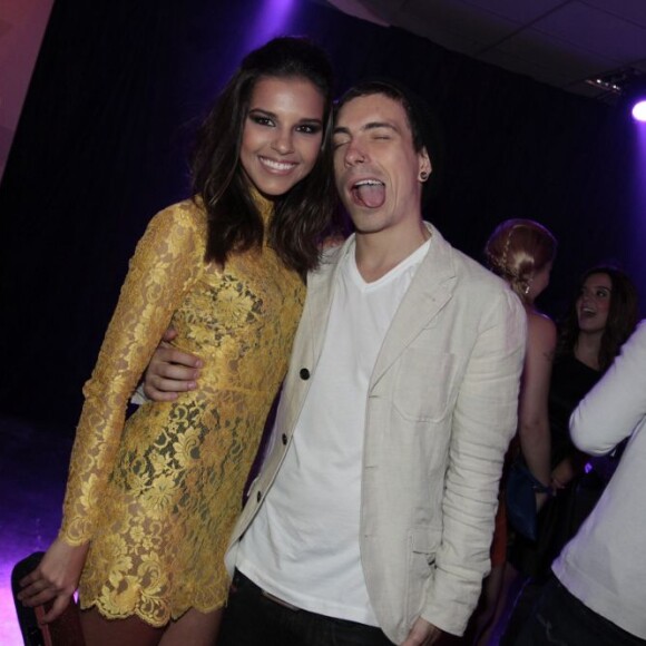 'Obrigada, meu bem': quatro anos após término, Mariana Rios utilizou nome de música de Di Ferrero para Isabeli Fontana ao interagir com ele ao vivo na Globo