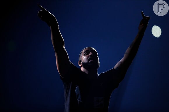 Drake: uma reportagem publicada pela Folha de São Paulo, nesta sexta-feira (31), indica que a justificativa dada pelo artista não passou de uma grande lorota