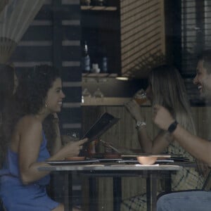 'Travessia': relação de Bia (Clara Buarque) e Oto (Romulo Estrela) vai chegar ao fim