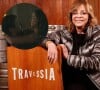 Cena de Brisa dançando na chuva com filho internado na novela 'Travessia' fez web zombar e Gloria Perez reagir