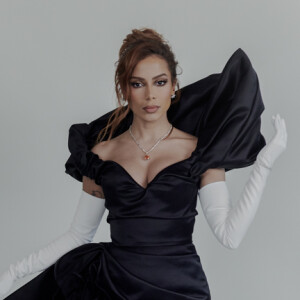 O salto usado por Anitta no MET Gala 2023 tem 17 cm