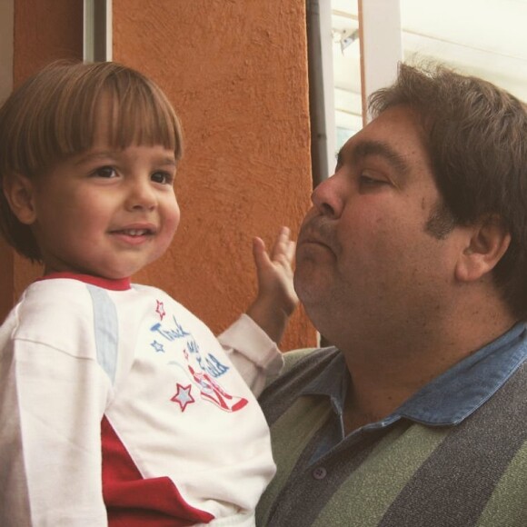 João Silva é o filho do meio de Faustão