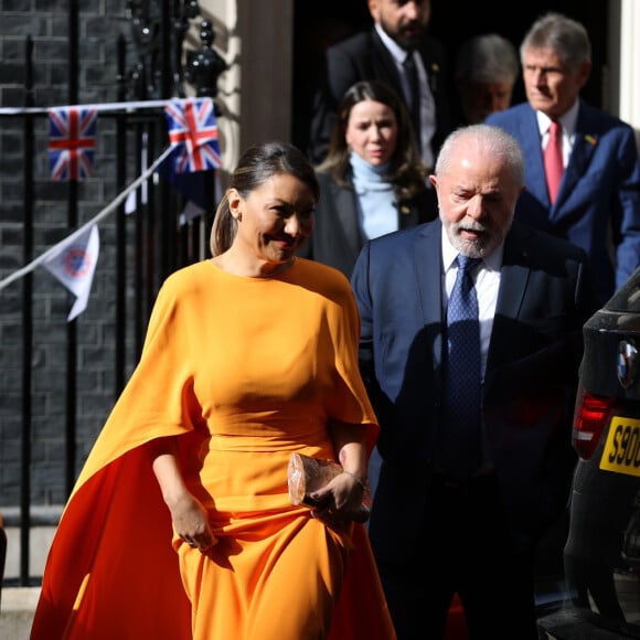 Janja e Lula estão na Inglaterra para acompanhar a coroação de Rei Charles III