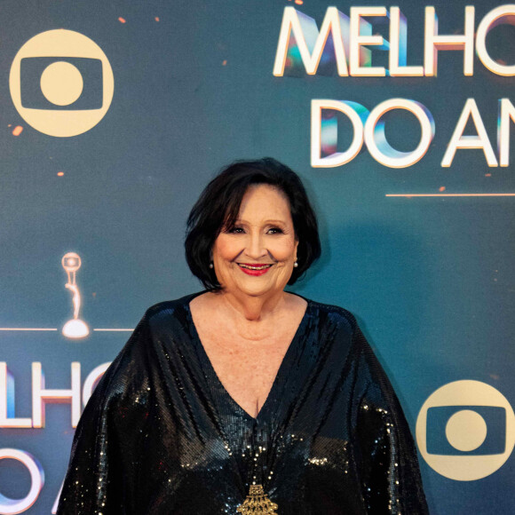 Déa Lúcia comprou a parte do pai de Paulo Gustavo no apartamento com a venda de um documentário para a Amazon