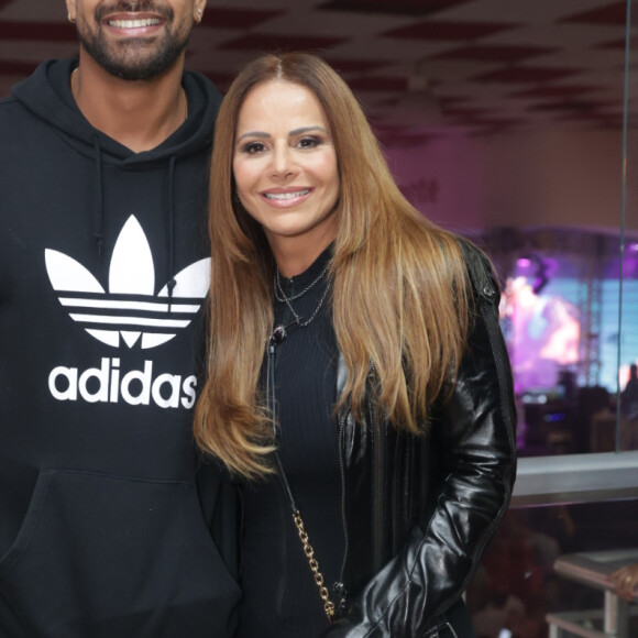 Viviane Araujo e Guilherme Militão ganharam um 'vale night'