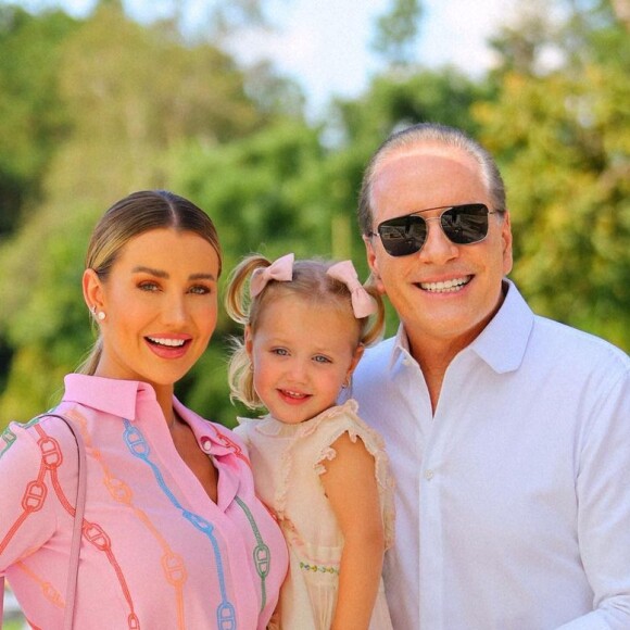 Fãs exaltaram família de Roberto Justus nas redes sociais