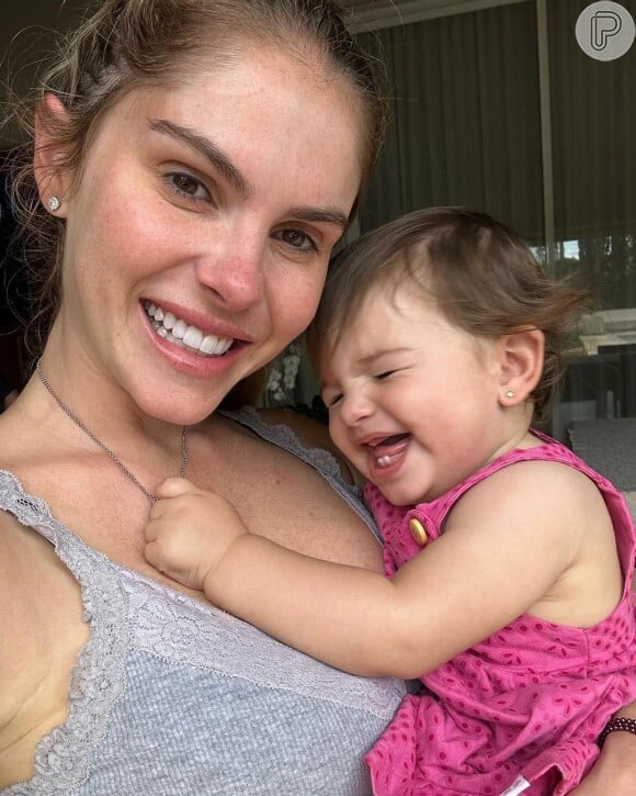 Filha de Bárbara Evans, Ayla, nasceu meses depois, já em 2022