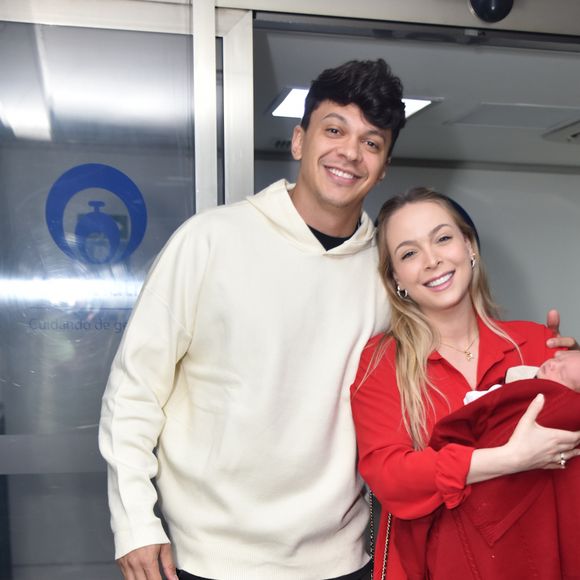 Filho de Júlio Cocielo e Tata Estaniecki nasceu no domingo (21)
