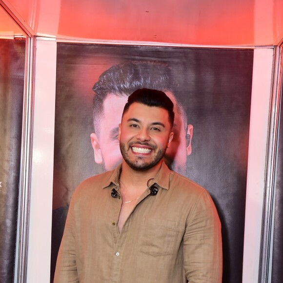 Murilo Huff terminou um namoro no início do mês