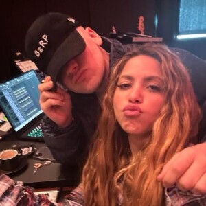Shakira após se separar de Piqué lançou uma música que foi um estourou com bizarrap.