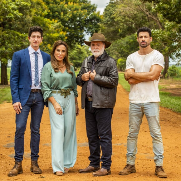 Gloria Pires interpreta a vilã Irene da novela 'Terra e Paixão'; personagem é dona de segredos que vão mexer com a trama das nove