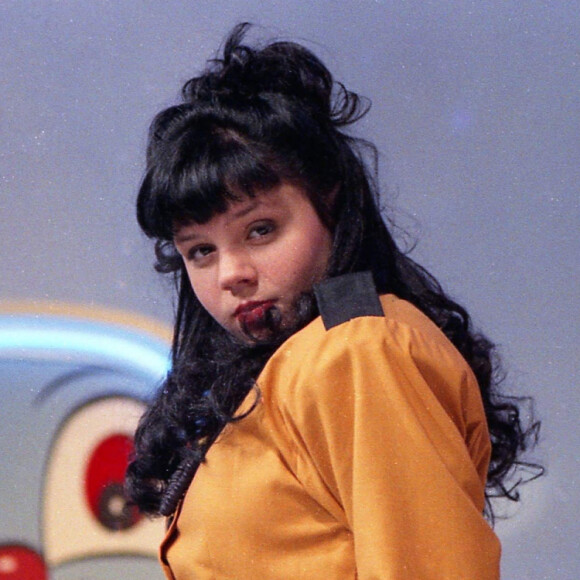 Simony em seu programa infantil no SBT, o 'Show da Simony', exibido entre 1989 e 1990