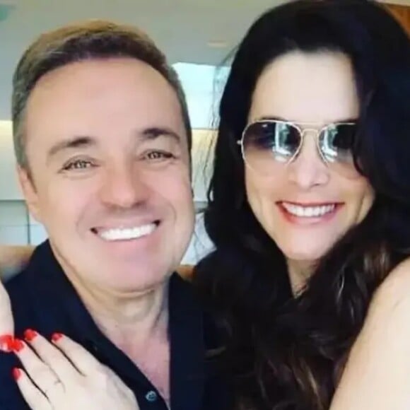 Luiza Ambiel tinha uma amizade de longa data com Gugu e acha uma 'sacanagem' o que estão fazendo com o apresentador depois de morto.