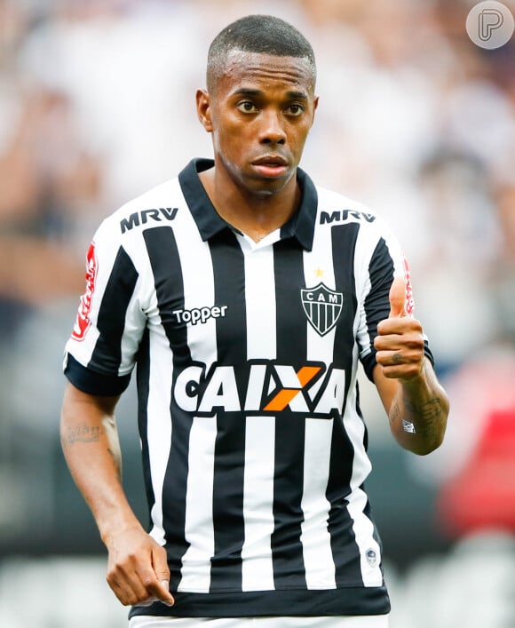 Robinho assume que fez sexo com a vítima em conversa com amigo