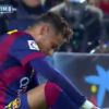 Neymar se machuca em jogo do Barcelona