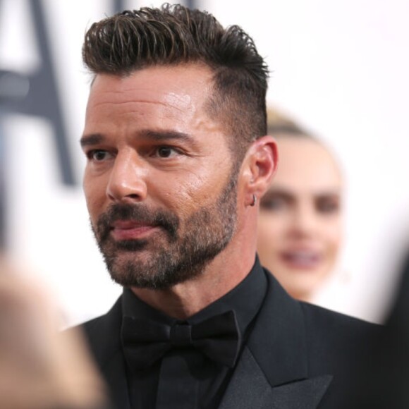 Ricky Martin foi acusado de cometer incesto com sobrinho