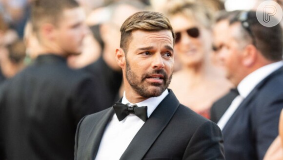 Polêmicas na vida de Ricky Martin também teriam afetado casamento