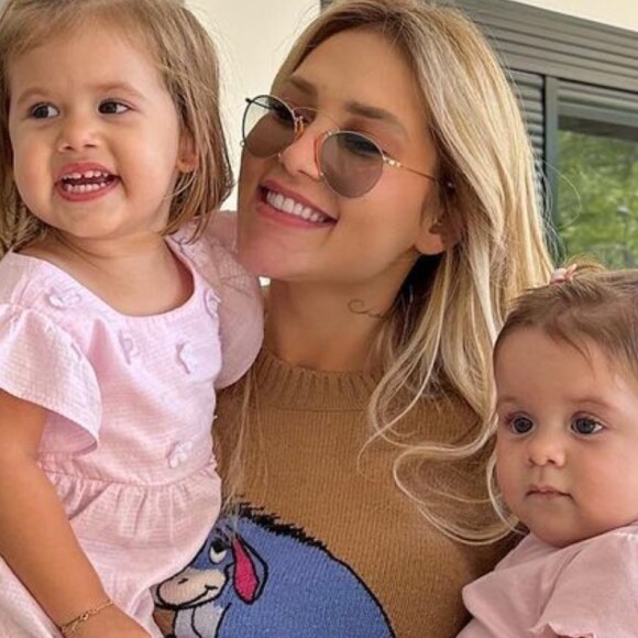 Virginia é mãe de Maria Alice e Maria Flor, frutos do seu relacionamento com Zé Felipe.