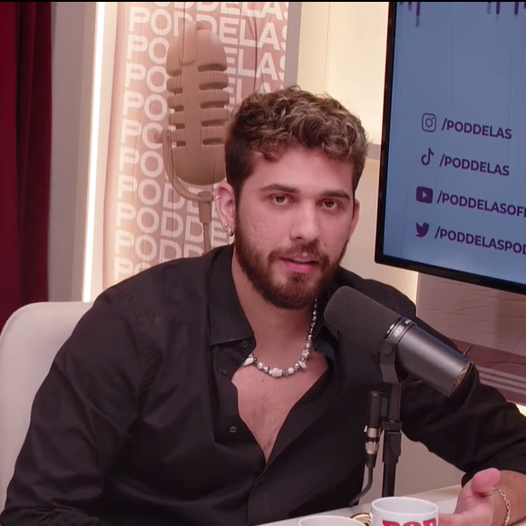 Gustavo Mioto, no "PodDelas", se derrete por Ana Castela