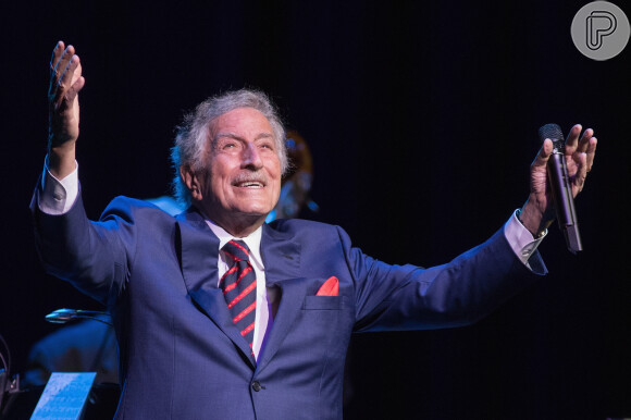 Tony Bennett lançou músicas populares como 'Cheek To Cheek', 'The Way You Look Tonight', 'Love For Sale', 'My Favourite Things', 'New York State of Mind' e 'What The World Needs Now Is Love'