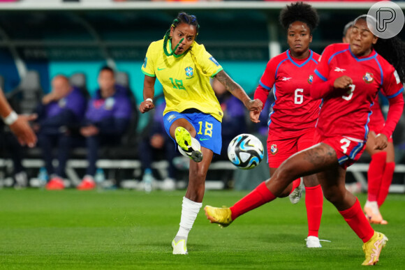 Copa do Mundo Feminina: novo unifome conta com short avulso com revestimento