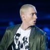 Fã de Eminem morre um dia após receber a visita do rapper americano