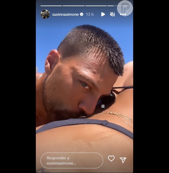 Simone Susinna apareceu beijando parte íntima de Anitta nas redes sociais