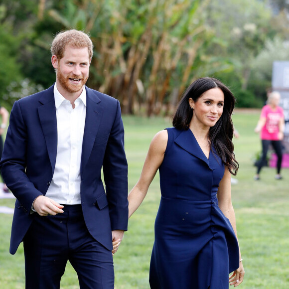 Príncipe Harry e Meghan Markle são casados há 5 anos