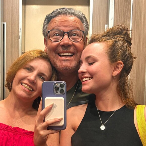 Larissa Manoela descobriu que os pais deixaram em seu nome apenas 2% de sua principal empresa