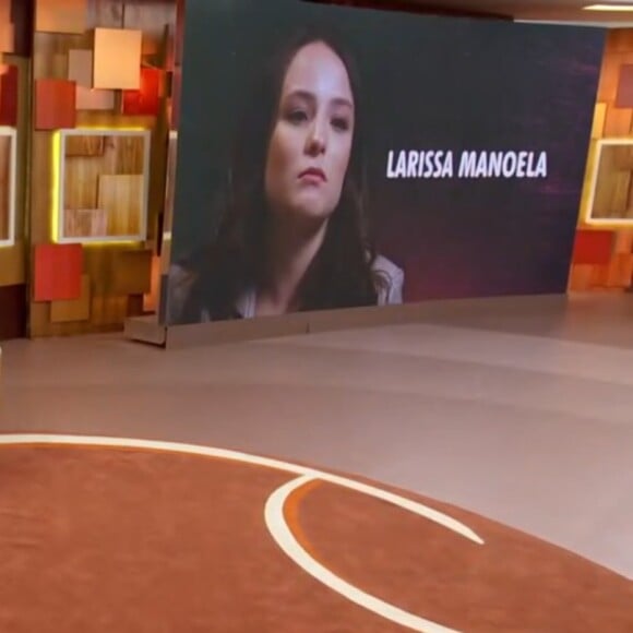 Larissa Manoela no 'Fantástico' foi tema do 'Encontro'; Zezé Di Camargo se disse surpreso com denúncias da atriz contra os pais: 'Aquilo para mim é uma relação de mãe e filha, não tem relação mais pura, mais verdadeira que uma mãe e uma filha'