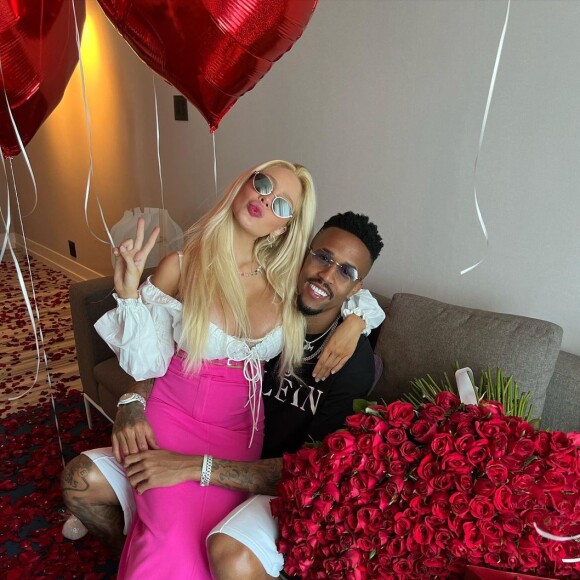 Karoline Lima deu esperanças de uma reconciliação com Éder Militão após um postar vídeo