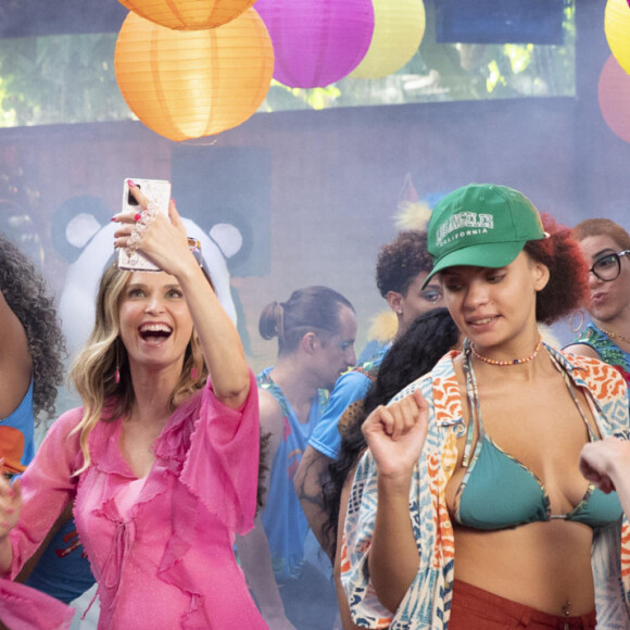 Fernanda Rodrigues está brilhando na nova novela das 19h, 'Fuzuê'