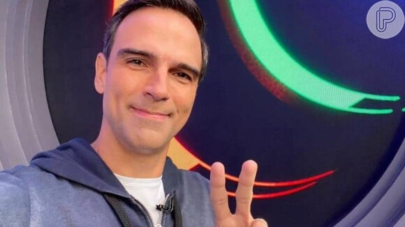 Tadeu Schmidt segue sendo o apresentador do Big Brother Brasil