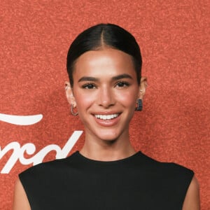 'Depois de ver 'Besouro Azul', eu meio que preciso de Bruna Marquezine em mais um milhão de filmes logo...', disparou a crítica Zoë Rose Bryant