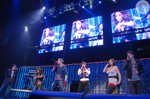Vocalistas do RBD ganharam pelo show no Maracanã o mesmo que ganharam pela primeira apresentação