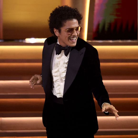 'When I Was Your Man - Bruno Mars': existem duas teorias em torno do hit lançado pelo cantor em 2012 e que foi um dos maiores sucessos do mundo no ano seguinte
