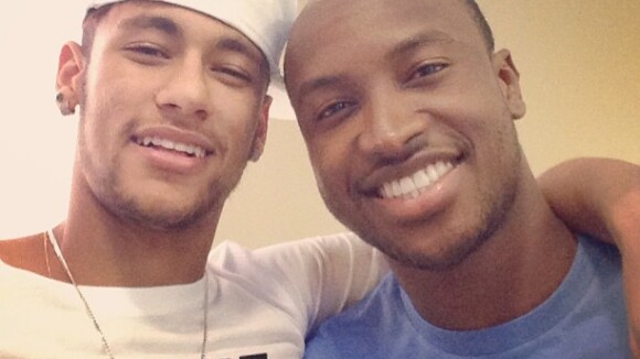 Neymar tem grupo em aplicativo com famosos como Thiaguinho:'Gigantes da resenha'