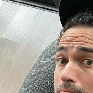 Alfonso Herrera interpretou Miguel na novela 'Rebelde' e atualmente além de ter 40 anos é pai de dois filhos: Daniel e Nicolas.