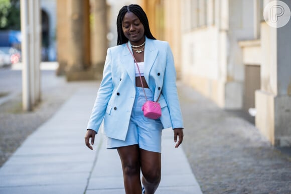 Blazer feminino: saiba como a peça de roupa pode alongar silhueta e reduzir tamanho do quadril