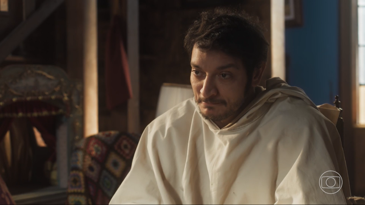 Foto João viveu como frei durante muitos anos na novela 'Amor Perfeito' Purepeople Foto João viveu como frei durante muitos anos na novela 'Amor Perfeito' Purepeople