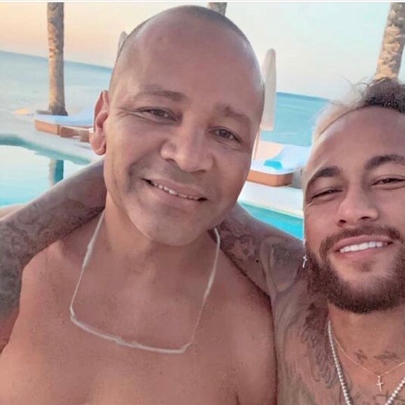 Pai de Neymar se enrolou ao falar sobre o status de relacionamento entre o filho e Bruna Biancardi