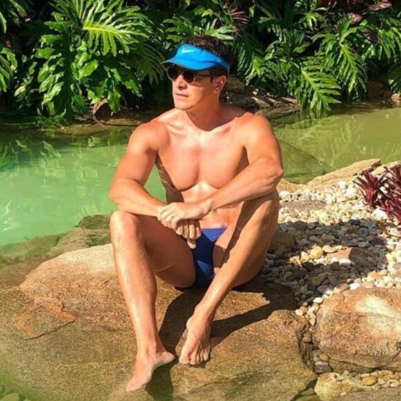 Rodrigo Faro é 'cancelado' depois de afirmar que se recusar a pagar R$400 reais para funcionário limpar sua piscina de 15 milhões de reais
