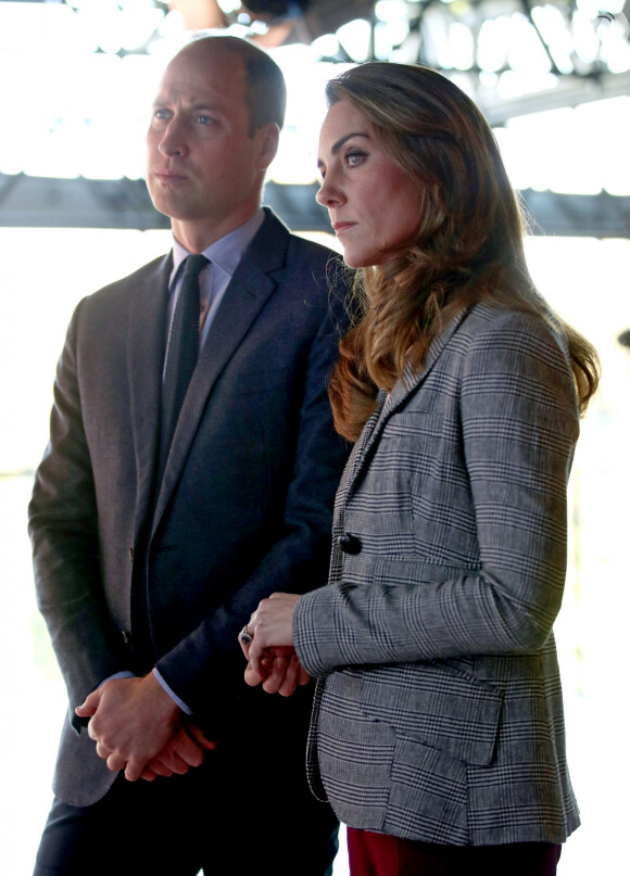 Príncipe William e a princesa Kate Middleton serão retratados na temporada final de 'The Crown'