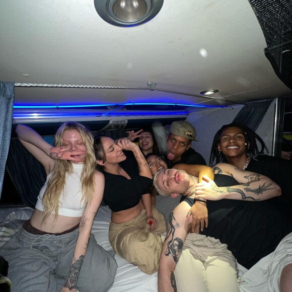 Luísa Sonza tornou o 'Bar da Cachaça' que fica na Avenida Mem de Sá 110, no bairro da Lapa, famoso