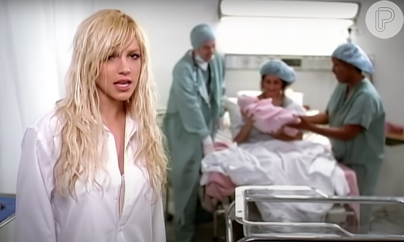 Britney Spears, no clipe de 'Everytime', aparece em um hospital durante o nascimento de um bebê
