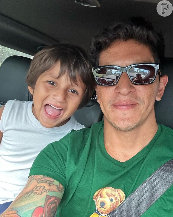 Germán Cano confessou que quer continuar criando os filhos no Rio de Janeiro